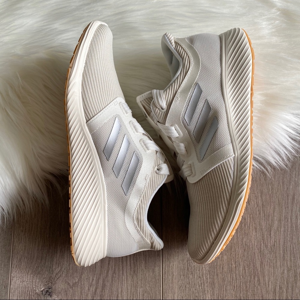 NWT Adidas Edge Lux 3 Women’s Shoes - Picture 6 of 7